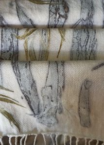 Non-machine weaving ecoprint Scarf by ZEE